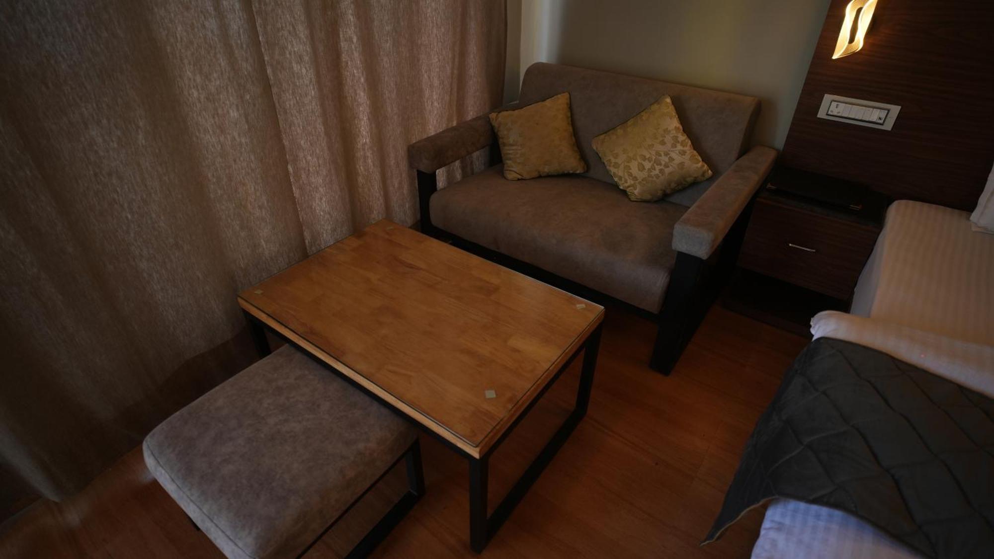 The Foresta By Orchid Hospitality & Holidays Hotel Mukteshwar Ngoại thất bức ảnh